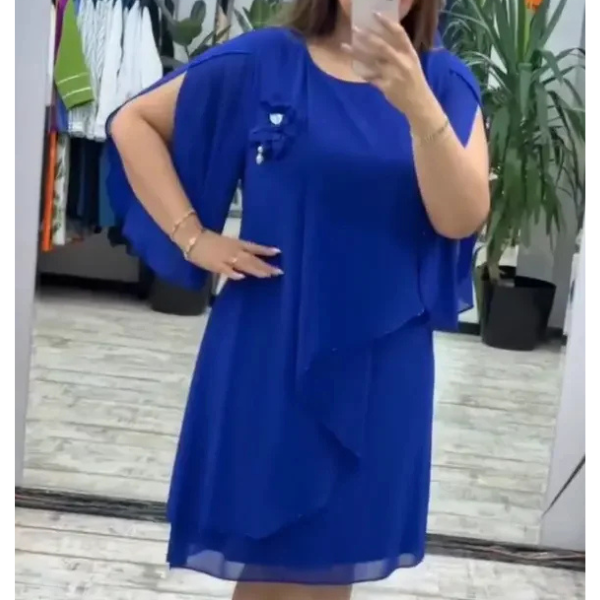 Moderni bei elegantiška suknelė su gėlės dekoru