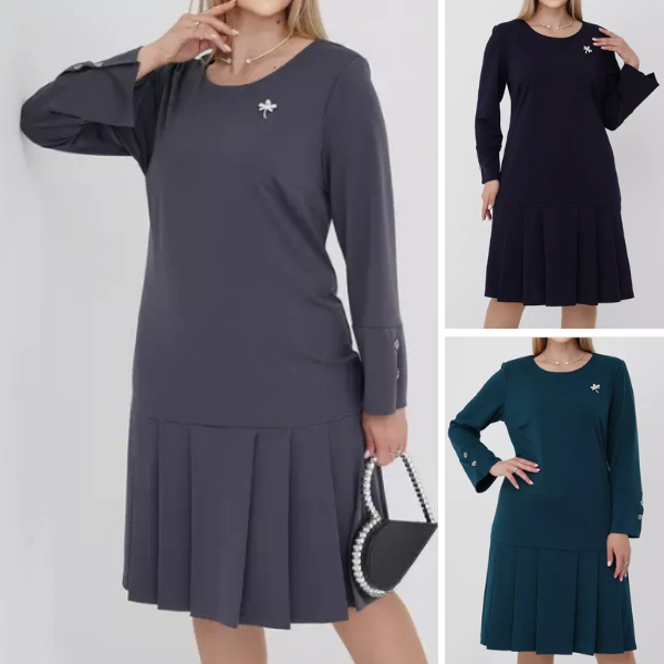 Elegantiška klostuota suknelė papuošta sagomis
