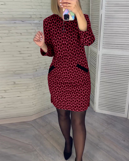 Elegantiška deimantinio rašto suknelė