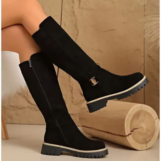 Ilgaauliai batai su neslystančiu storu guminiu padu