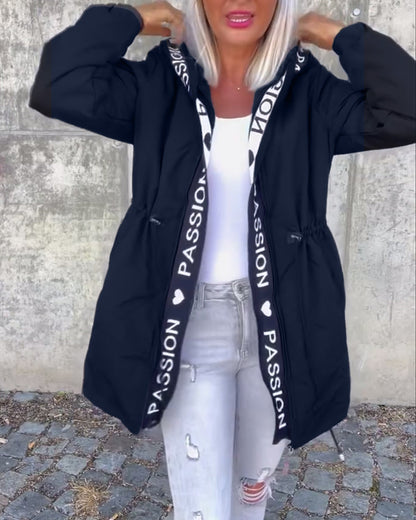 Patogi šilta striukė