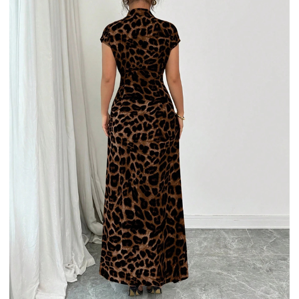 Elegantiška suknelė su leopardo raštu