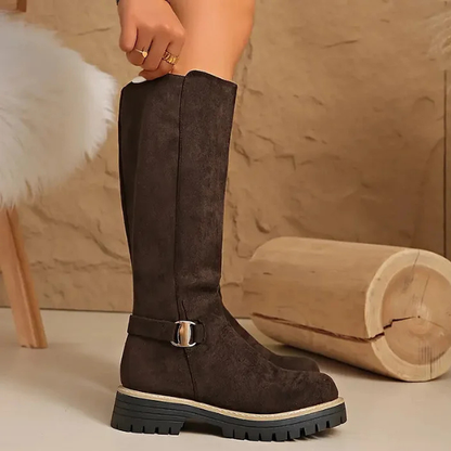 Ilgaauliai batai su neslystančiu storu guminiu padu