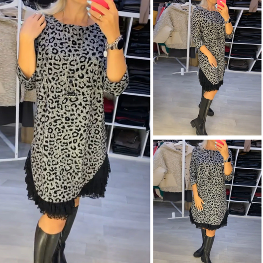 Elegantiška liekninanti leopardo suknelė