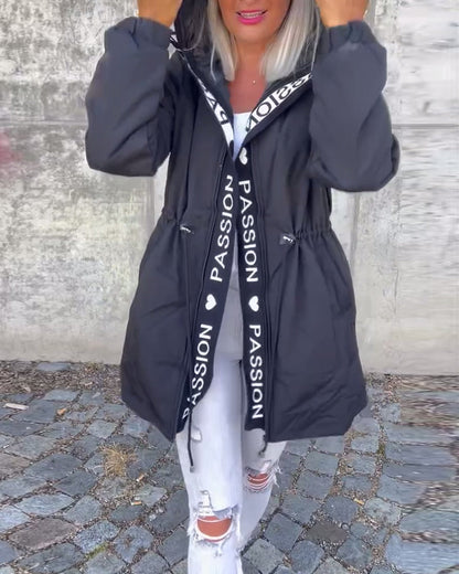 Patogi šilta striukė