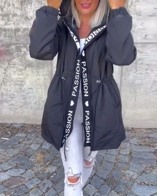 Patogi šilta striukė