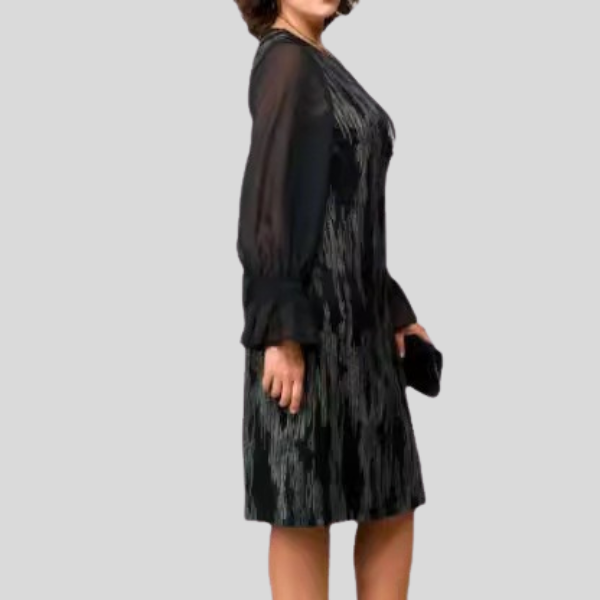 Elegantiška marga suknelė ilgomis rankovėmis