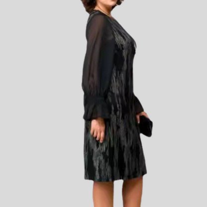 Elegantiška marga suknelė ilgomis rankovėmis