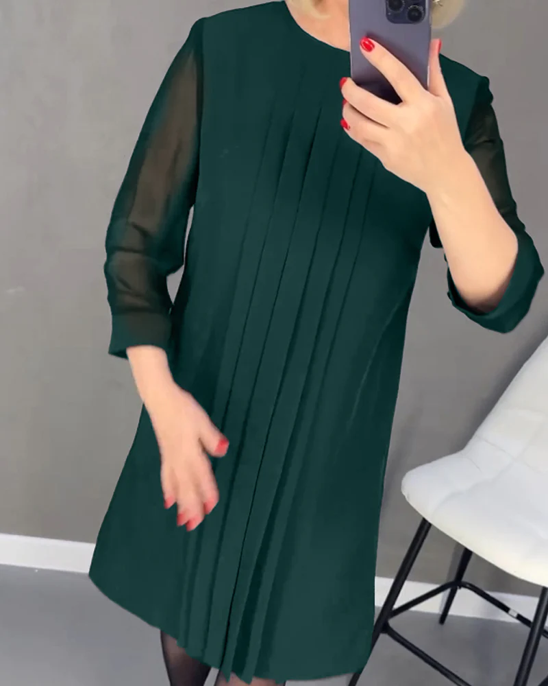 Stilinga ir elegantiška suknelė